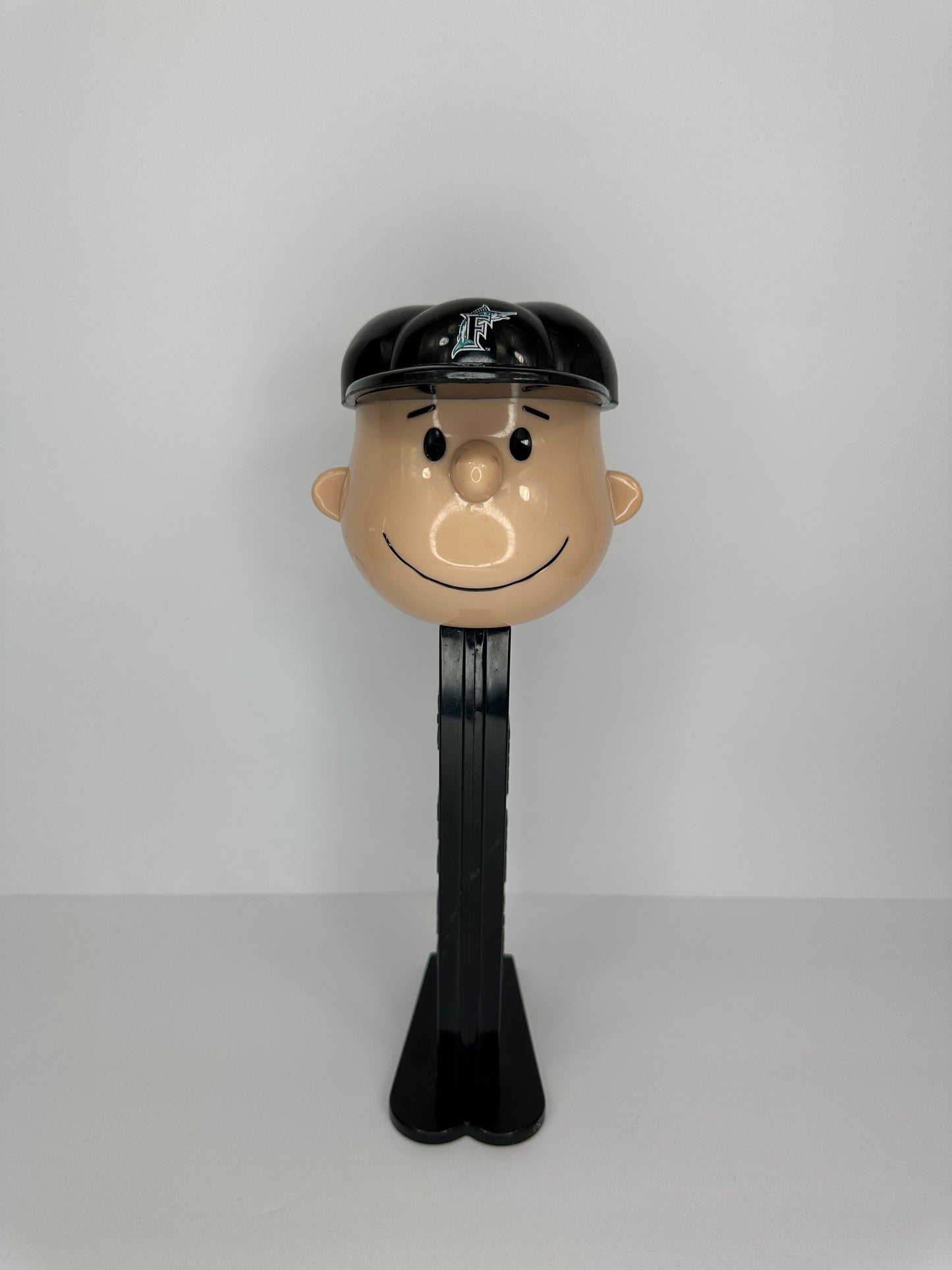 Peanuts Charlie Brown Marlins Giant PEZ