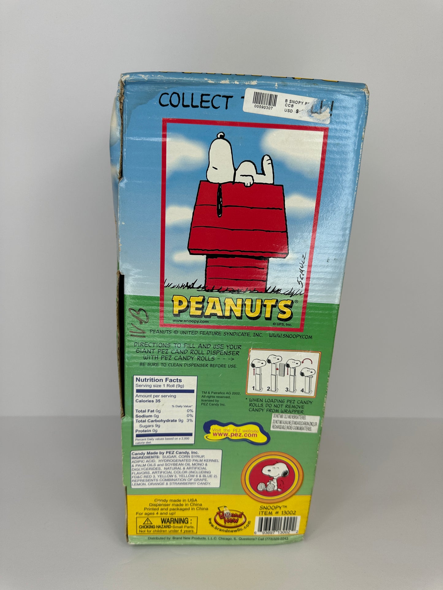 Peanuts Snoopy Giant PEZ